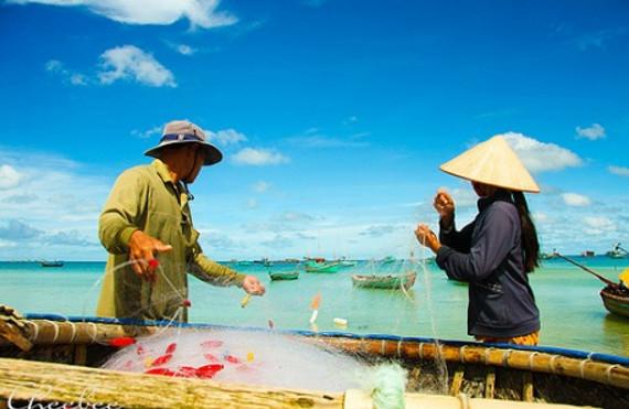 Trên thực tế người đẹp này cũng đã nhiều lần xây dựng hình ảnh gợi cảm của mình cùng những bộ Shbet999 com đăng nhập 2 mảnh...