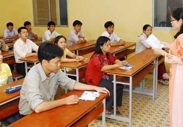 Hà Nôi sẽ thí điểm tổ chức thi tuyển một số chức danh lãnh đạo. (Ảnh minh họa)