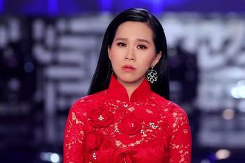 Đoạt danh hiệu Hoa khôi Thời trang 2008, Mạc Anh Thư bước chân vào giới người mẫu khá nhẹ nhàng, nhanh chóng được sải bước trên những sân khấu lớn như Duyên dáng Việt Nam, Đẹp Fashion Show.