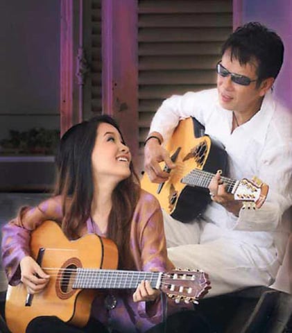 Thế nhưng, chính thời điểm đó, Mai Khôi có một anh bạn trai người Việt Nam nhưng làm thông dịch viên cho Mỹ. Cô từng kể, người yêu cô chấp nhận để cô yêu Đức Huy. Cho tới một hôm, đúng ngày sinh nhật Mai Khôi, cô nói dối Đức Huy là đi ăn với mẹ, nhưng thật ra đi ăn với bạn trai. Đức Huy vô tình gặp Mai Khôi cùng bạn trai ở nhà hàng và mắng cô thậm tệ.