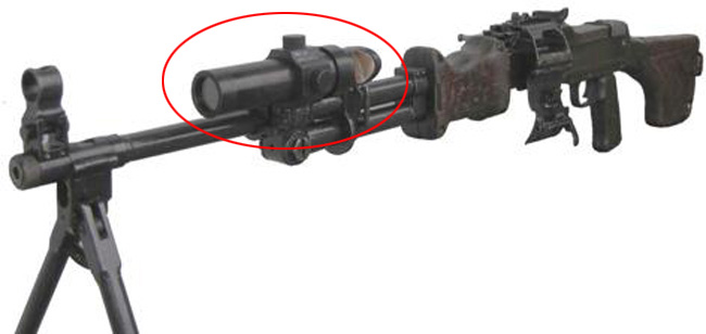 Thiết bị theo dõi đường ngắm súng bộ binh RDS-07 là thiết bị hỗ trợ huấn luyện bắn súng bộ binh cho phép người sử dụng dễ dàng quan sát, theo dõi được đường rê súng ngắm bắn nhờ một chấm đỏ ảo trên khu vực mục tiêu. Qua đó đánh giá được yếu lĩnh ngắm bắn của người tập dể kịp thời chỉnh sửa mà không cần bắn đạn thật.