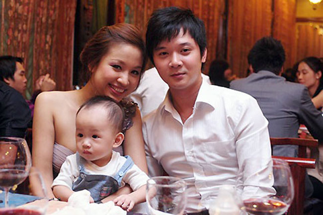 Trước đó, vào tháng 3/2012, việc Thanh Vân Hugo và chồng cũ chính thức