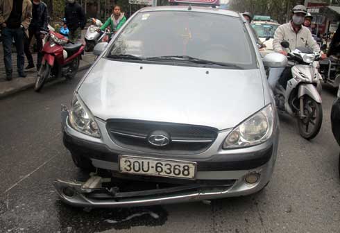 Chiếc taxi tại hiện trường