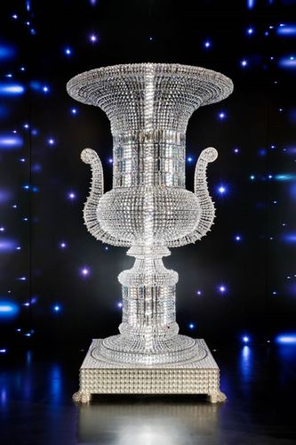 Top 10 Mr World Trương Nam Thành cho rằng không nên phân biệt các mối tình lệch tuổi.
