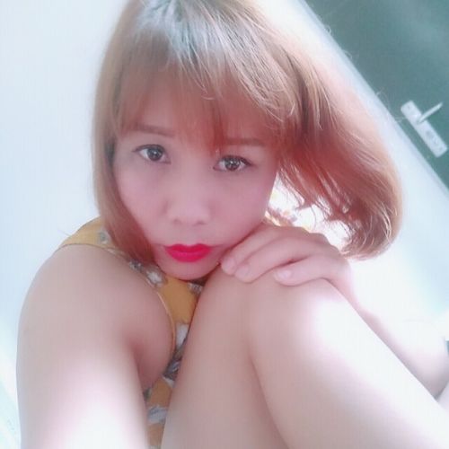 Phần trình diễn đầy sexy với những cú lắc hông, múa cột, xoạc chân và nằm cả ra sân khấu lần này cũng không khác gì những gì Angela Phương Trinh đã trình diễn với chính ca khúc My Boy tại một chương trình diễn ra tháng 9 năm ngoái tại Hà Nội. Tuy nhiên, với những gì diễn ra trong đoạn clip lần này, mức độ bạo dạn và Shbet999 com đăng nhập diễn của Angela đã làm nhiều người phải bật ngửa.