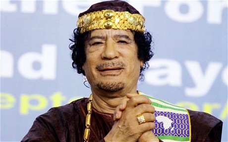 Gia đình Đại tá Gaddafi đã từng sở hữu các tài khoản trị giá hàng trăm tỷ USD, nhiều bất động sản xa hoa tráng lệ và tất cả các thành viên trong Shbet111 slot, casino, thể thao, xổ số ông đều đã từng sống như các bậc đế vương