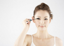 7 điều bạn không biết khi sử dụng mascara