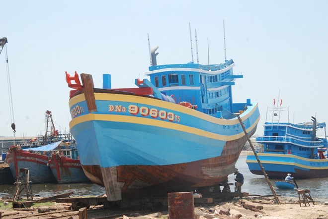 Tàu cá ĐNa 90603 sắp được hạ thủy.