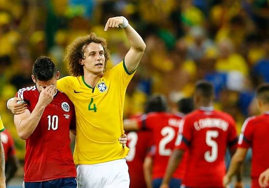 James Rodriguez không cầm được nước mắt khi phải chia tay World Cup.