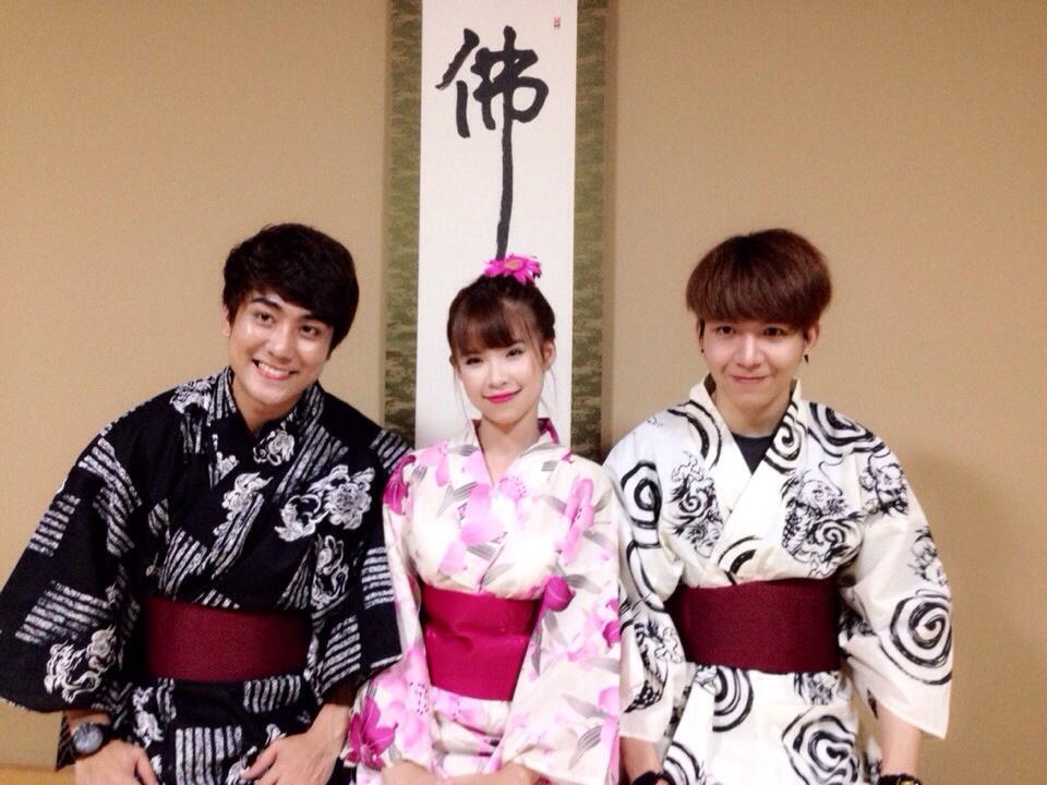 Khởi My hóa cô gái Nhật Bản trong Shbet999 com đăng nhập kimono