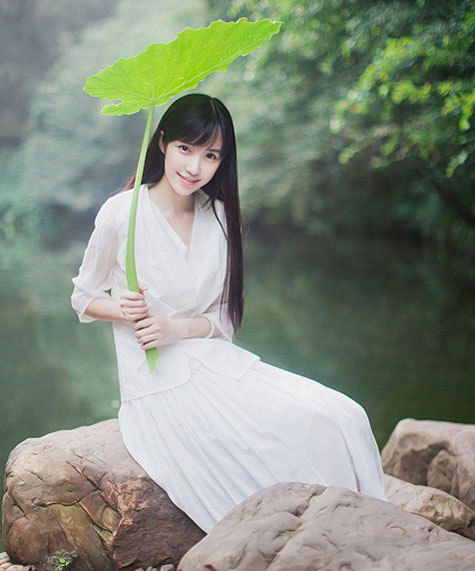 Bộ ảnh này được gọi là "tiểu tiên nữ và tiểu bình quả".