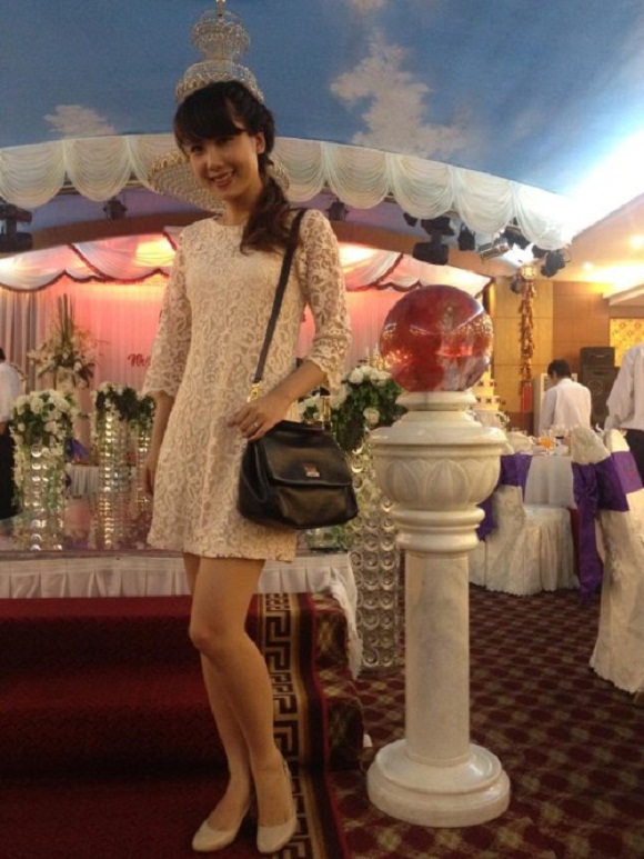 Linh 3B (sinh năm 1990) được biết đến là hot girl thuộc thế hệ thứ 2 của Hà Thành với khả năng diễn xuất tốt và ngoại hình cá tính. Cô nàng cũng là một teen model khá có tiếng tại đất Hà Nội và thường xuyên xuất hiện trong những bộ ảnh thời trang.