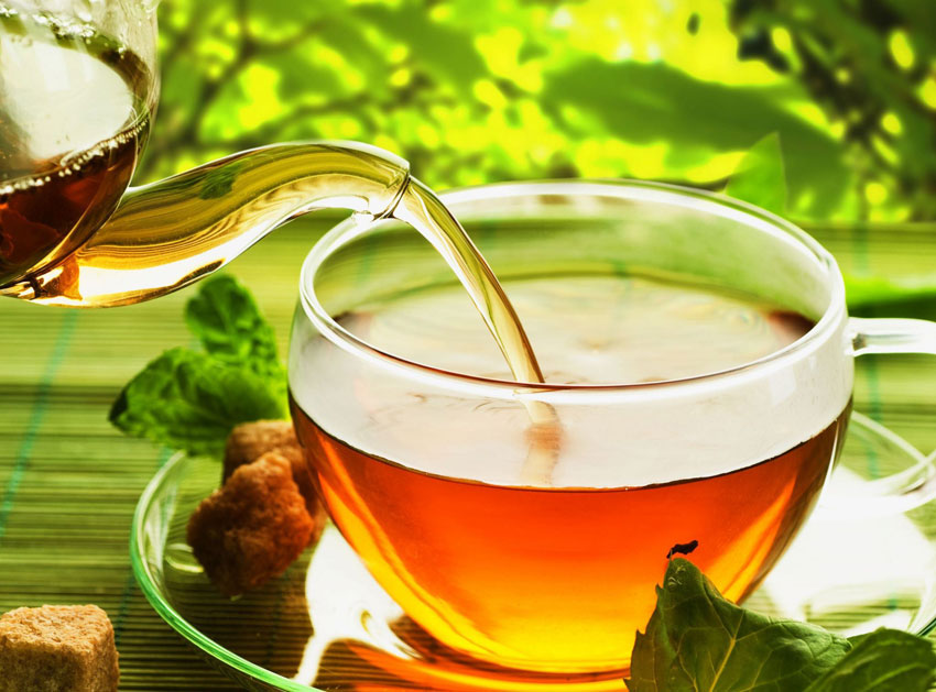 Các loại trà thanh nhiệt. Hãy uống một tách trà mỗi ngày, kết hợp chanh với trà thanh nhiệt sẽ làm tăng gấp đôi tác dụng giải độc.Loại nước uống này cũng giúp tăng tốc độ trao đổi chất, tăng lượng kali và chất xơ, đồng thời hỗ trợ quá trình giải độc tự nhiên.Nó phát huy tác dụng đặc biệt với những người nghiện rượu, những người không có chế độ ăn uống giải độc thích hợp hoặc bị hóa chất độc hại tích tụ lâu ngày trong Sh88bet đăng ký miễn phí.