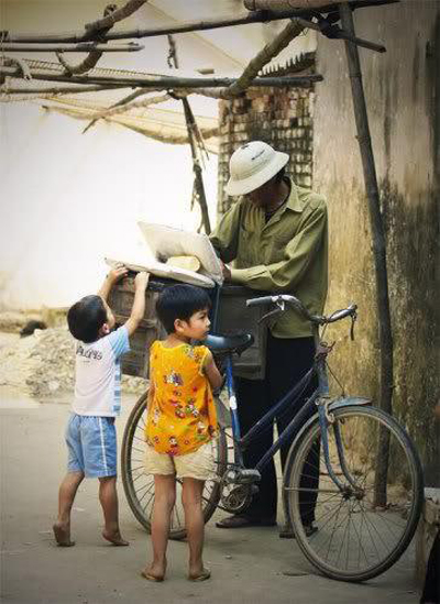 Món ăn yêu thích của trẻ em làng quê Việt.