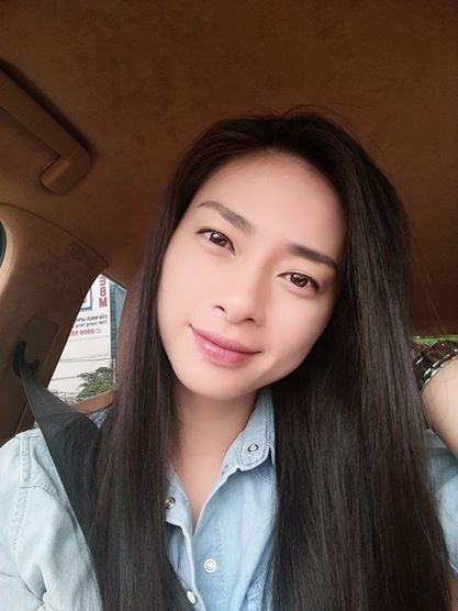 Ngô Thanh Vân bận rộn việc casting diễn viên cho dự án phim Tết 2015: "Casting ngày 2...cố gắng lên nào!".