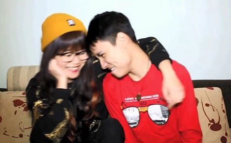 Sau đó một ngày, An Nguy chủ động viết thư tình gửi Toàn Shinoda. Trong thư, có những đoạn rất tình cảm, chính chắn: "Bạn nữ của anh không tin vào những chuyện tình màu hồng và tình yêu vĩnh cửu. Em luôn biết có bắt đầu thì sẽ có kết thúc nhưng em chỉ cần biết đến bây giờ, mình yêu thương nhau là đủ. Ngày mai để mai lo. Anh và em dù ngắn ngủi hay dài lâu, ít ra mình từng hạnh phúc là được".