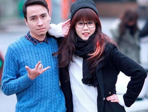 Ngày 14/2/2014 là cột mốc quan trọng trong tình yêu của Toàn và An. Họ chính thức công khai tình yêu trên báo chí đồng thời, An Nguy cũng mạnh dạn chia sẻ câu chuyện tình "cọc đi tìm trâu" qua clip được thực hiện nhân dịp Valentine. Ảnh: Pháp luật xã hội.