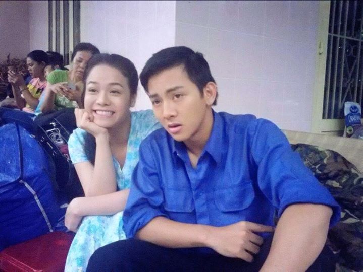 "Mẹ con" Hoài Lâm và Nhật Kim Anh trong hậu trường quay của một bộ phim mới mà cả hai cùng tham gia.