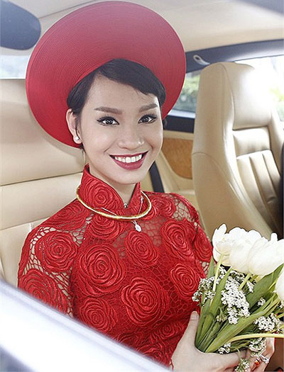 Siêu xe đón dâu 11 tỷ