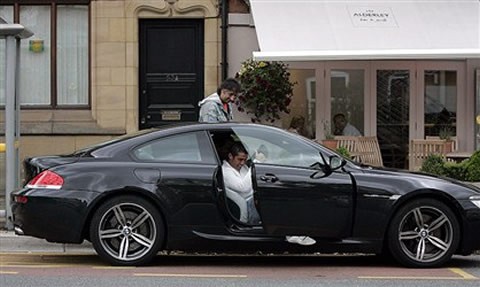 Ngôi sao Real khá thích những chiếc xe mui kín như Audi R8.