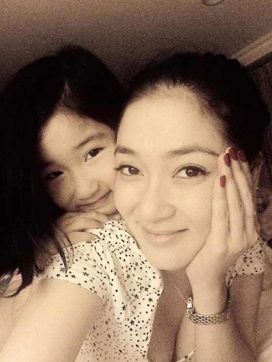 Ai xinh hơn nhỉ?