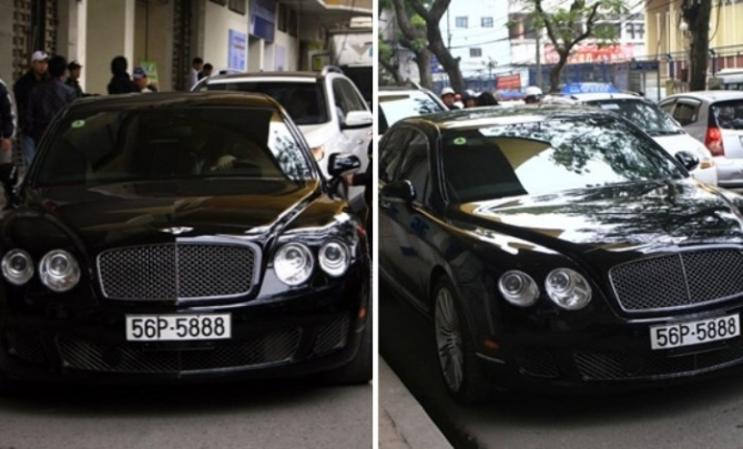 Chiếc Bentley Continental Flying Spur mang biển 56P - 5888 luôn đỗ trước cửa sân Hàng Đẫy của bầu Kiên.