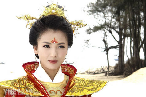 Dù đã là bà mẹ hai con nhưng cô vẫn sở hữu vẻ đẹp khiến không ít người phải ghen tỵ.