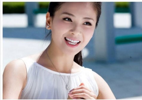 Cô trở lại showbiz và tham gia nhiều bộ phim, quảng cáo để lấy tiền giúp chồng trả nợ cũng như trang trải cho Shbet16 chơi game trực tuyến Shbet111 slot, casino, thể thao, xổ số.