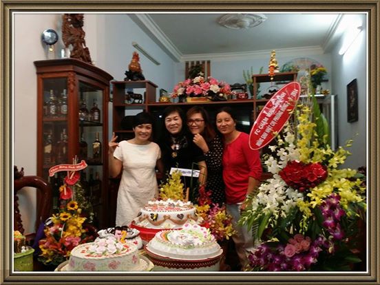 FC đến chúc mừng sinh nhật chị Chanh.