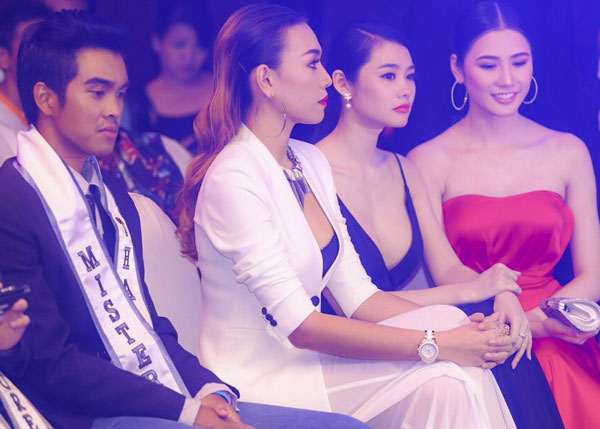 Nhưng nổi bật nhất chắc chắn chính là Linh Chi.