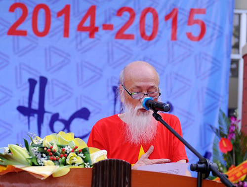 PGS Văn Như Cương đã khơi dậy lòng yêu nước, nỗi đau lịch sử và tinh thần quật cường của cha ông ta.