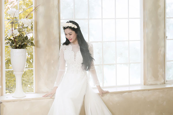 Hình ảnh dịu dàng, trong sáng này hợp với Linh Chi hơn hình ảnh sexy.