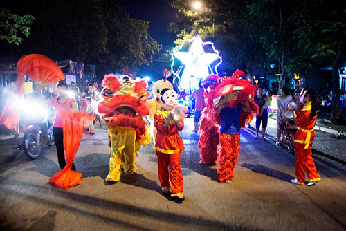 Hình ảnh vui tết trung thu ở Hà Nội.