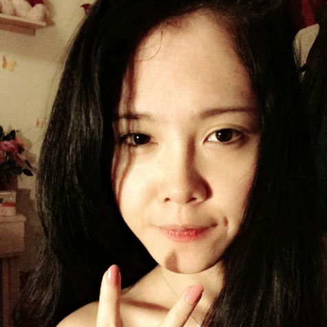 Sau khi chia tay An Tây cùng cuộc tình ầm ĩ, Yanbi đã tìm được hạnh phúc mới cho mình.
