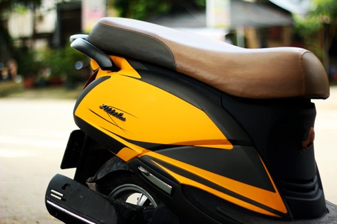 Chiếc xe được thực hiện bởi một xưởng độ nổi tiếng ở Sài Gòn.