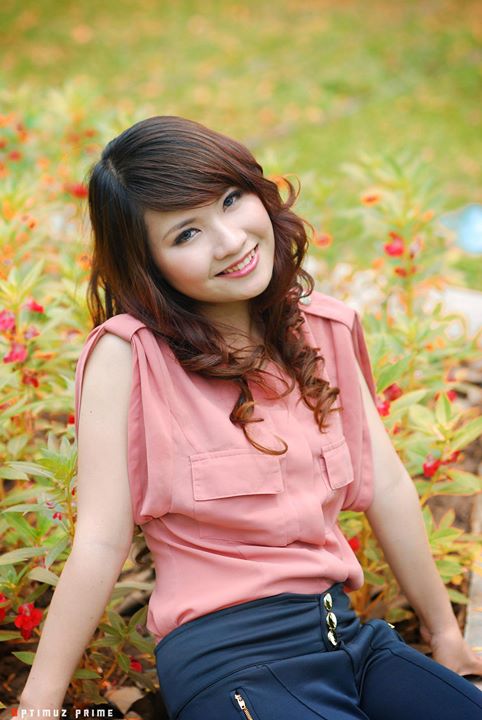 Trà My hiện đang là BTV thời tiết của kênh VTC14. Cô nàng sở hữu một vẻ đẹp quyến rũ và đầy cá tính.
