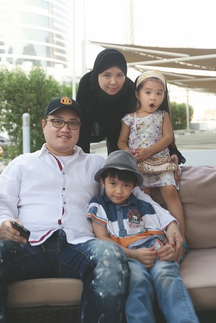 Gia đình hạnh phúc của bé gái Breanna.
