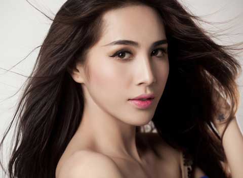 Thủy Tiên xinh đẹp của hiện tại.