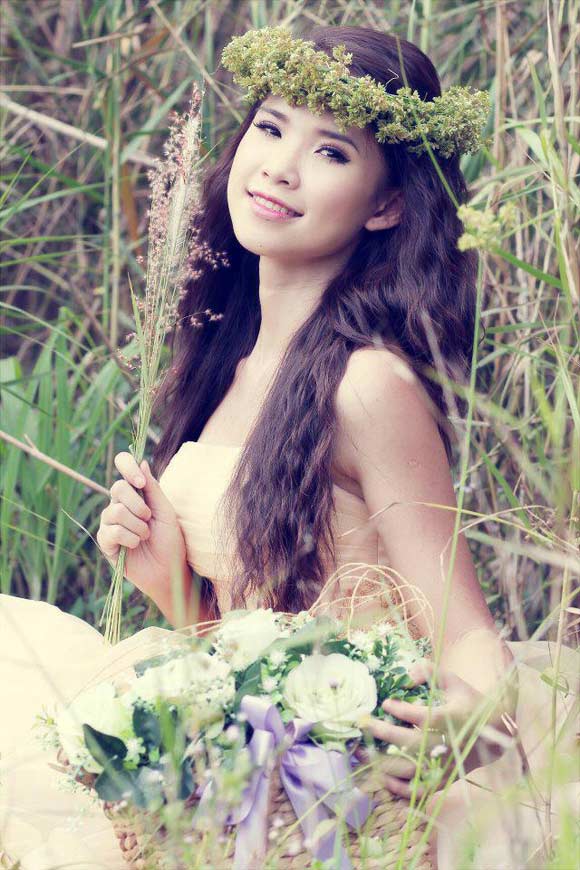Cô luôn tạo được phong cách riêng.