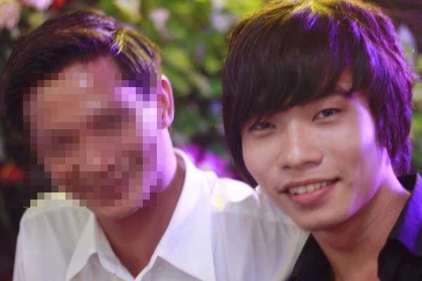 Kenny Sang cho biết mình sống trong nhung lụa, được người hầu người hạ từ bé.