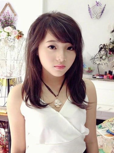 Khi được bạn bè thông báo việc hình ảnh của mình đang được nhiều người chia sẻ, Thi Phương càng thấy ngỡ ngàng hơn.