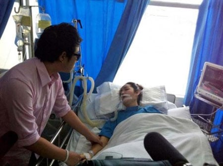 Athitiya đã trải qua rất nhiều ca Shbet888 tiền thưởng cực khủng làm sáng da, sửa mũi, thu hẹp hàm, nâng ngực nhưng vẫn chưa hài lòng. Cuối cùng, cô quyết định bơm mông để hoàn thiện Sh88bet đăng ký miễn phí.