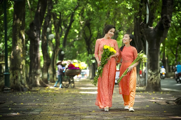 Hình ảnh đẹp của hai mẹ con.