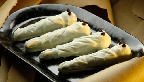Bánh 'xác ướp' được làm từ sô cô la.