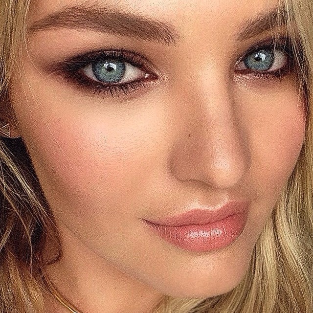 Thiên thần Candice Swanepoel dưới bàn tay phù thủy của Hùng.