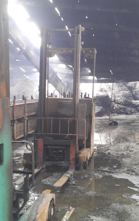 Nguyên nhân và thiệt hại của vụ cháy này bắt buộc phải chờ Cơ quan Cảnh sát điều tra vào cuộc.