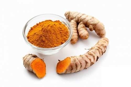 Loại gia vị này có đặc tính kháng viêm và làm sáng da. Nghệ cũng có công dụng như một phương thuốc tự nhiên chống vi khuẩn và độc tố trong Sh88bet đăng ký miễn phí dẫn đến mụn trứng cá.