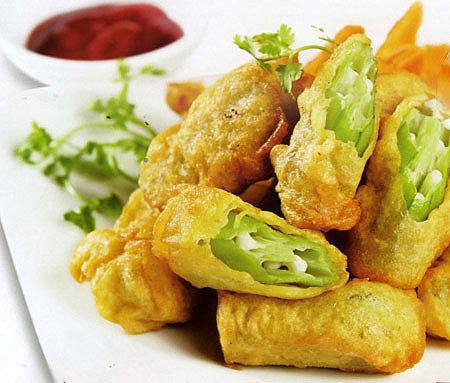 Tốt cho tiêu hóa, chống ung thư ruột kết - đậu bắp có chứa nhiều chất xơ vô cùng tốt cho sức khỏe của ruột kết và quá trình tiêu hóa nói chung.