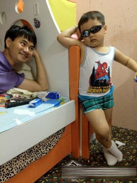 Con trai của Xuân Bắc rất lém lỉnh đáng yêu.