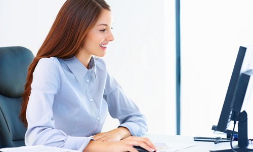 Nguyên nhân là do những người này sử dụng máy tính quá nhiều khiến cho đầu óc phải tập trung cao độ và căng thẳng dẫn đến tình trạng rối loạn đầu óc.